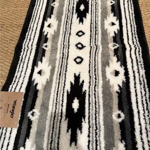 Wrangler Black, Grey and White Bath Rug